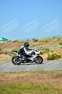 media/Apr-21-2024-TrackXperience (Sun) [[1a8d4e68db]]/Level 2/Session 1 (Turn 2)/